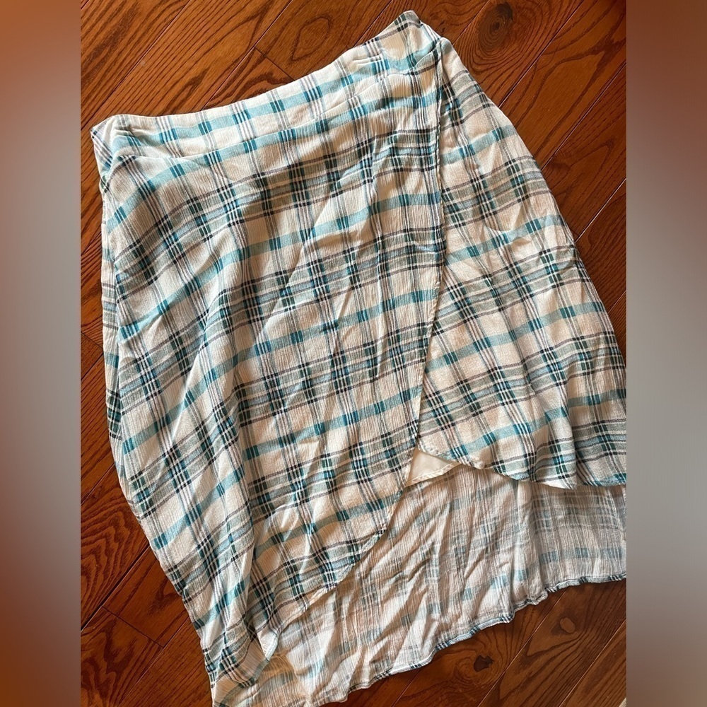 🎉2/$10 ANA Plaid Skirt 12